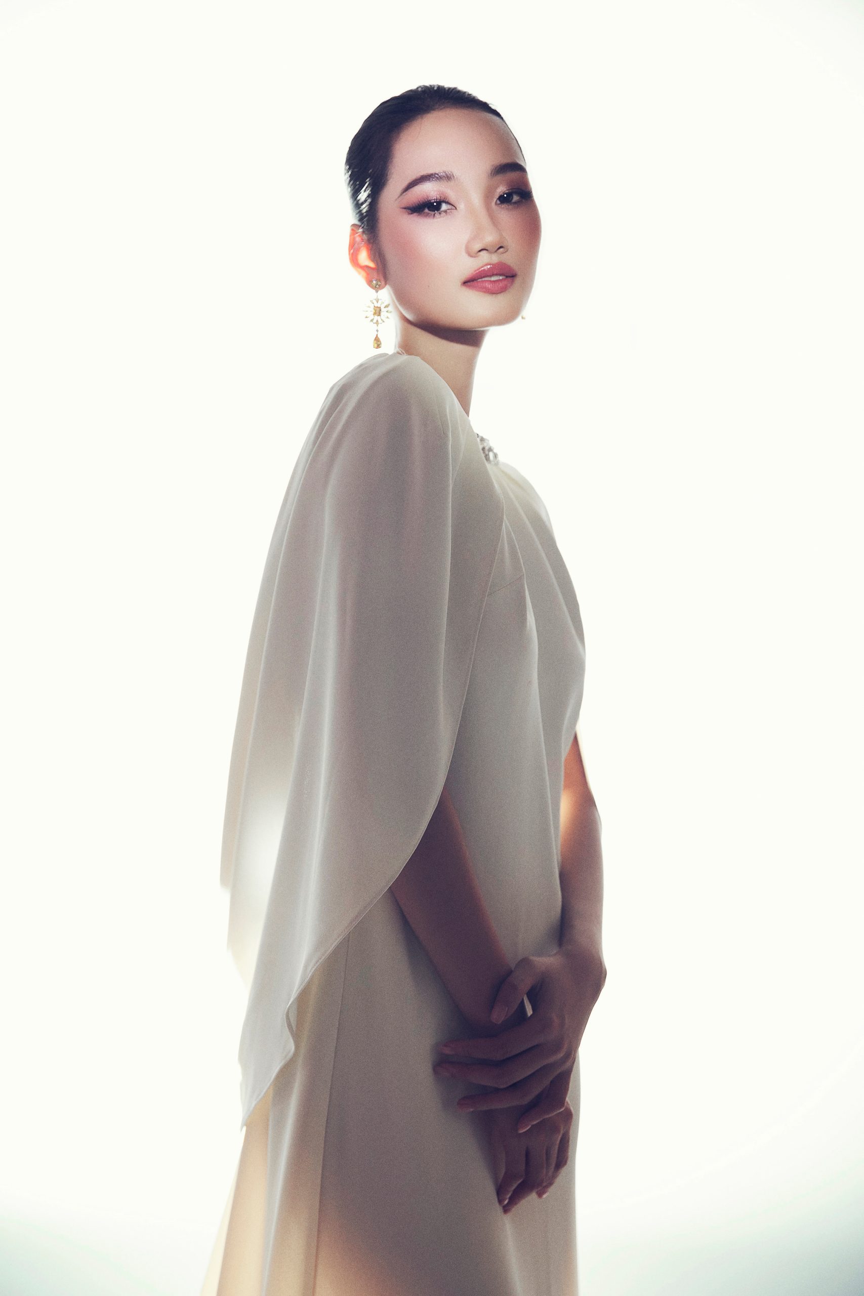 Beaded Round Neck Cap-Sleeve Gown